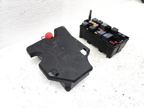 06-07 Buick Lucerne Engine Fuse Box Power Distribution Panel Oem 4.6L 25920479