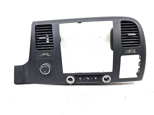 2008 Silverado 1500 Center Dash Radio Trim Bezel With Vents Oem 15092584