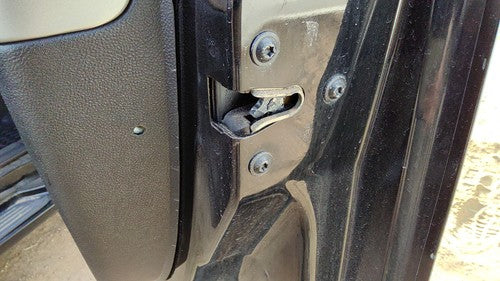 2006-2011 Chevy Hhr Passenger Right Front Door Latch With Rods/Cables Oem