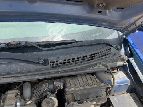 2007-2012 Nissan Sentra Driver Left Windshield Wiper Arm Oem Blade Lever