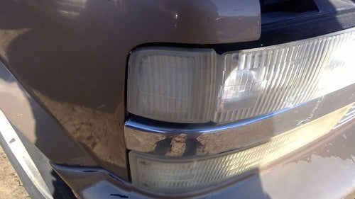 95-05 Chevy Astro Passenger Right Front Turn Signal Light Lamp Fender Mounted