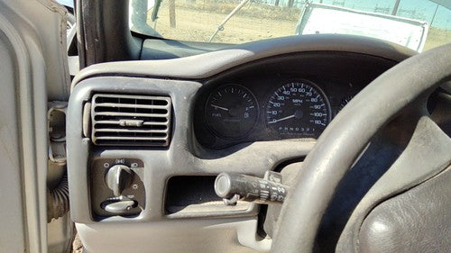 2000 Chevy Venture Trim Bezel Around Radio Surround Dash Panel Oem Gray 10408067
