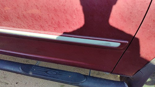 97-02 Expedition Passenger Right Front Moulding From Door Trim Strip Maroon Jl