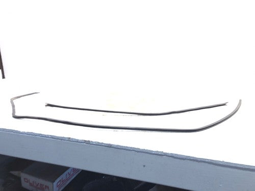 1971 Datsun Nissan 240Z Passenger Right Door Plastic Moulding Trim Strip Oem