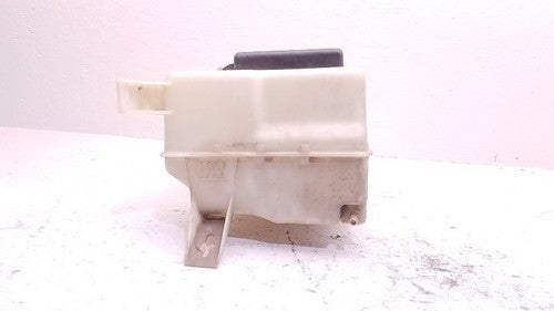1998-2001 Ford Ranger Wash Reservoir Without Low Fluid Sensor Windshield Washer