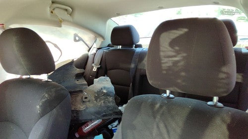 2011-2016 Chevy Cruze Pair Of Headrests Oem Left Right Set Seat 95972782