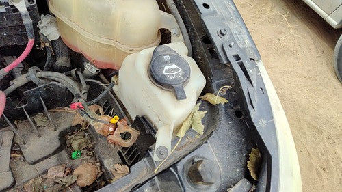 07-09 Grand Vitara Xl-7 Windshield Washer Fluid Reservoir With Pump Wiper Tank