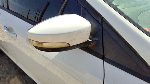 12-14 Focus Ford Focus Passenger Right Power Side Mirror Door Mounted White Yz