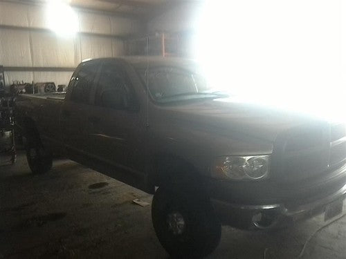2003-2005 Dodge Ram 2500 Ignition Coil/Ignitor 5.7L Hemi Oem