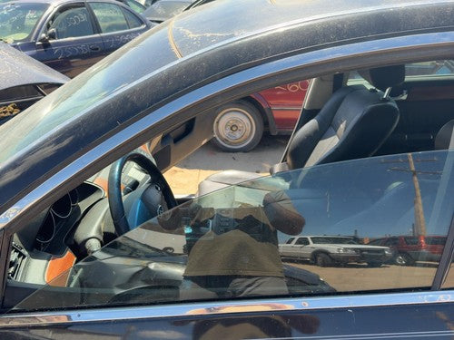 2006-2010 Infiniti M35X Driver Left Front Side Window Door Glass Oem 80301Eh100