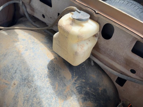 80 Silverado C20 Windshield Washer Fluid Reservoir With Pump Oem Wiper Tank