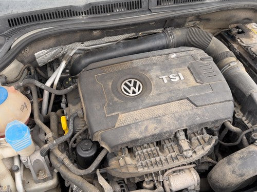 2014 Vw Jetta Valve Cover Oem 1.8L