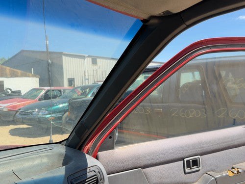 1990-95 Nissan Pathfinder Passenger Right A Pillar Trim Windshield Post Gray