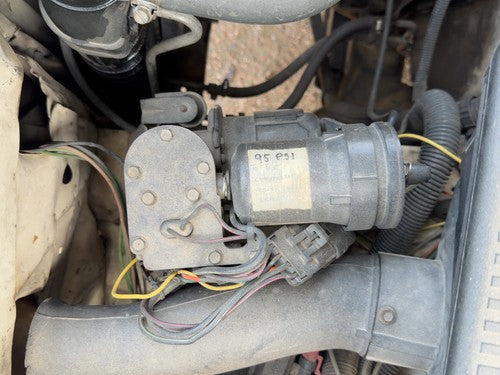 1985-1988 Oldsmobile 98 Regency Auto Level Suspension Compressor OEM 22049806