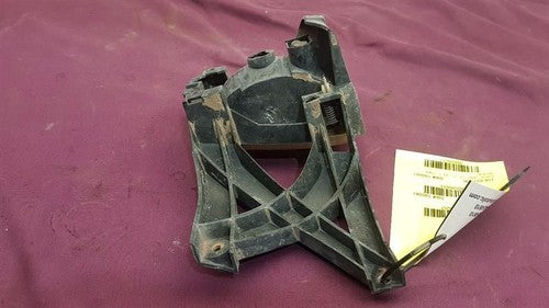 2001-2004 Ford Escape Passenger Right Front Lower Fog Light Lamp With Bracket