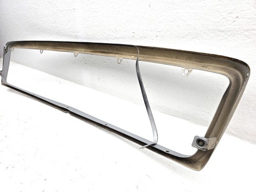 1972-1980 Mercedes 450Sl 107 Front Grille Frame Surround Oem