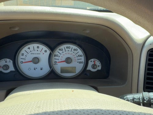 05-07 Ford Escape Trim Bezel Around Speedometer Oem Dash Surround Panel Tan Ah