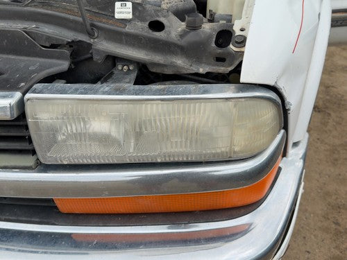 1998-2005 Chevy S10 Blazer Driver Left Head Light Oem Front Lamp 16525721