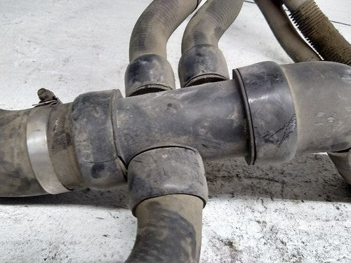 2002 Dodge Durango Coolant Wye Y Pipe Elbow Diverter Plastic X H Radiator Hose
