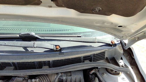 2007-2012 Nissan Versa Driver Left Windshield Wiper Arm Oem Blade Lever 22917498