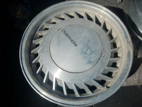1990 Olds Toronado Driver Left Corner Trim Moulding Next To Headlight Panel