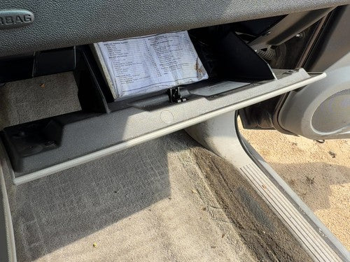 05-09 Equinox Glove Box Assembly Complete Door With Latch Oem Light Gray 14B