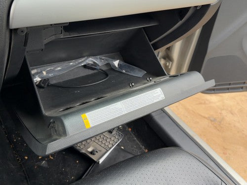 2011-2014 Vw Jetta Glove Box Assembly Complete Door With Latch Oem Black