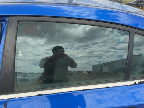 2007-2012 Nissan Sentra Driver Left Rear Side Window Door Glass Oem Back