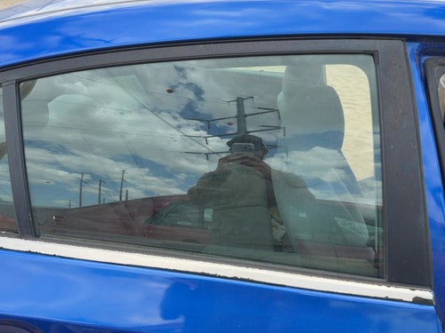 2007-2012 Nissan Sentra Passenger Right Rear Side Window Door Glass Oem Back