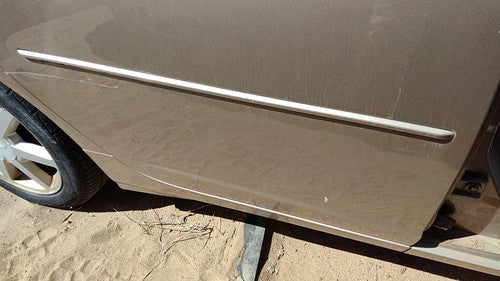 03-07 Cts Passenger Right Rear Moulding From Door Back Trim Strip Sand Storm 61U