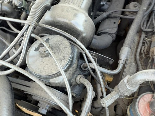 1980 Mercedes 450SL 107 Power Steering Pump with Mount Bracket OEM 4.5L