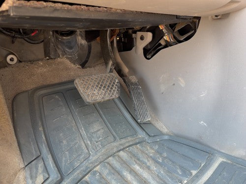 2004-2007 Saturn Vue Redline Gas Pedal Assembly Oem Accelerator