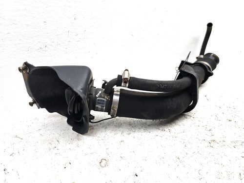 2004-2007 Chevy Silverado 2500 Fuel Filler Neck Assembly With Gas Cap Oem 6.6L