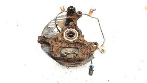 97-05 Blazer Passenger Right Front Spindle Steering Knuckle With Wheel Hub 4X4