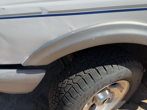 1993-1997 Ford Ranger Driver Left Front Wheel Flare Moulding Oem Fender