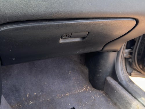 1995-1999 Nissan Maxima Glove Box Assembly Complete Door With Latch Oem Black