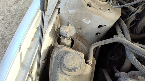 1997-2007 Ford Taurus Windshield Washer Fluid Reservoir With Pump Oem Wiper Tank