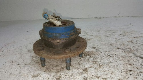 1999-2005 Pontiac Grand Am Wheel Hub Front With Abs 88957259