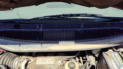 2005-2007 Chrysler Town Country Windshield Wiper Cowl Vent Trim Panel Oem Cover