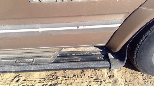 1995 Chevy Astro Passenger Right Front Moulding From Door Oem Trim Strip Brown