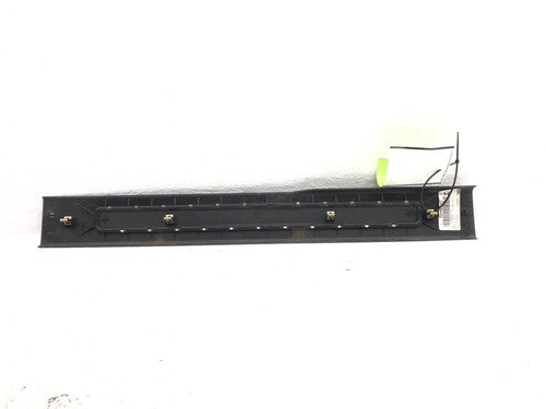 2007 Yukon Xl Denali Driver Left Lower Sill Step Trim Panel Oem