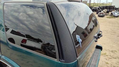 1995-1997 S10 Blazer Driver Left Rear Moulding On Quarter Panel Oem