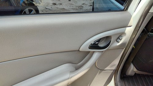 00-03 Focus Station Wagon Driver Left Rear Inside Door Trim Panel Switches Back