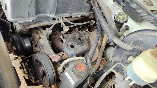 1998-2000 S10 Pickup Exhaust Manifold Assembly Oem 2.2L At 4X2 24577409