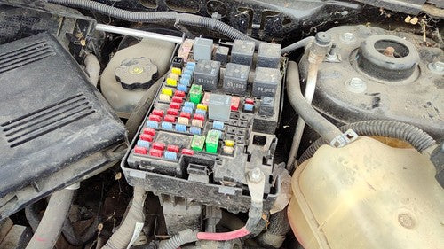 07-09 Suzuki Grand Vitara Xl-7 Engine Fuse Box Power Distribution Panel Oem 3.6L