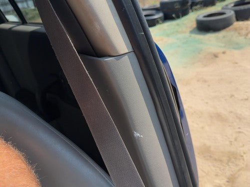 2002-2007 Saturn Vue Redline Driver Left Lower B-Pillar Trim Gray 17D 22730149