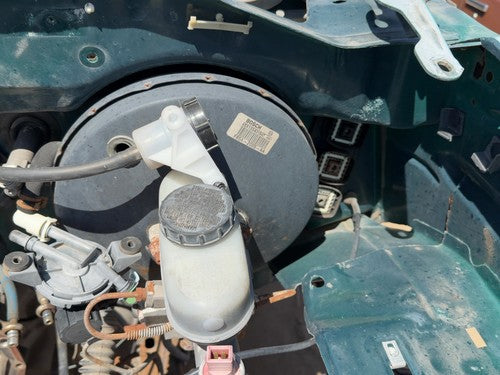 1997-1998 Ford F150 Power Brake Booster with Master Cylinder Pair Set OEM 4.6L