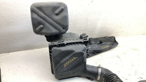 10-12 Legacy Outback Air Intake Cleaner Filter Box Housing With Tube 2.5L