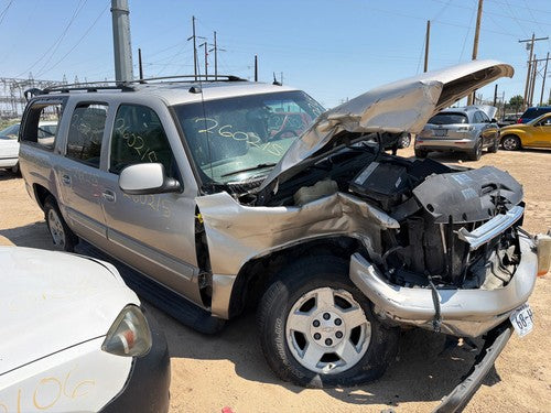 2005-2006 Chevy Suburban 1500 Fuel Filler Neck Assembly With Gas Cap Oem