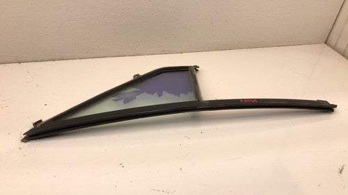84-96 Cherokee Xj Passenger Right Front Vent Window Small Door Glass With Frame